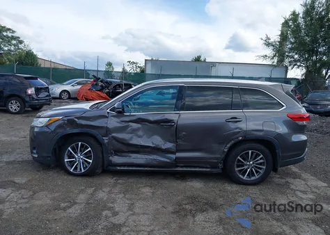 2017 Toyota Highlander Xle from USA, damaged, VIN 5TDJZRFH9HS407089